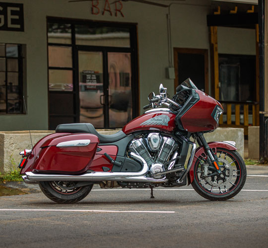 ELAKT STUK AV EGEN SORT